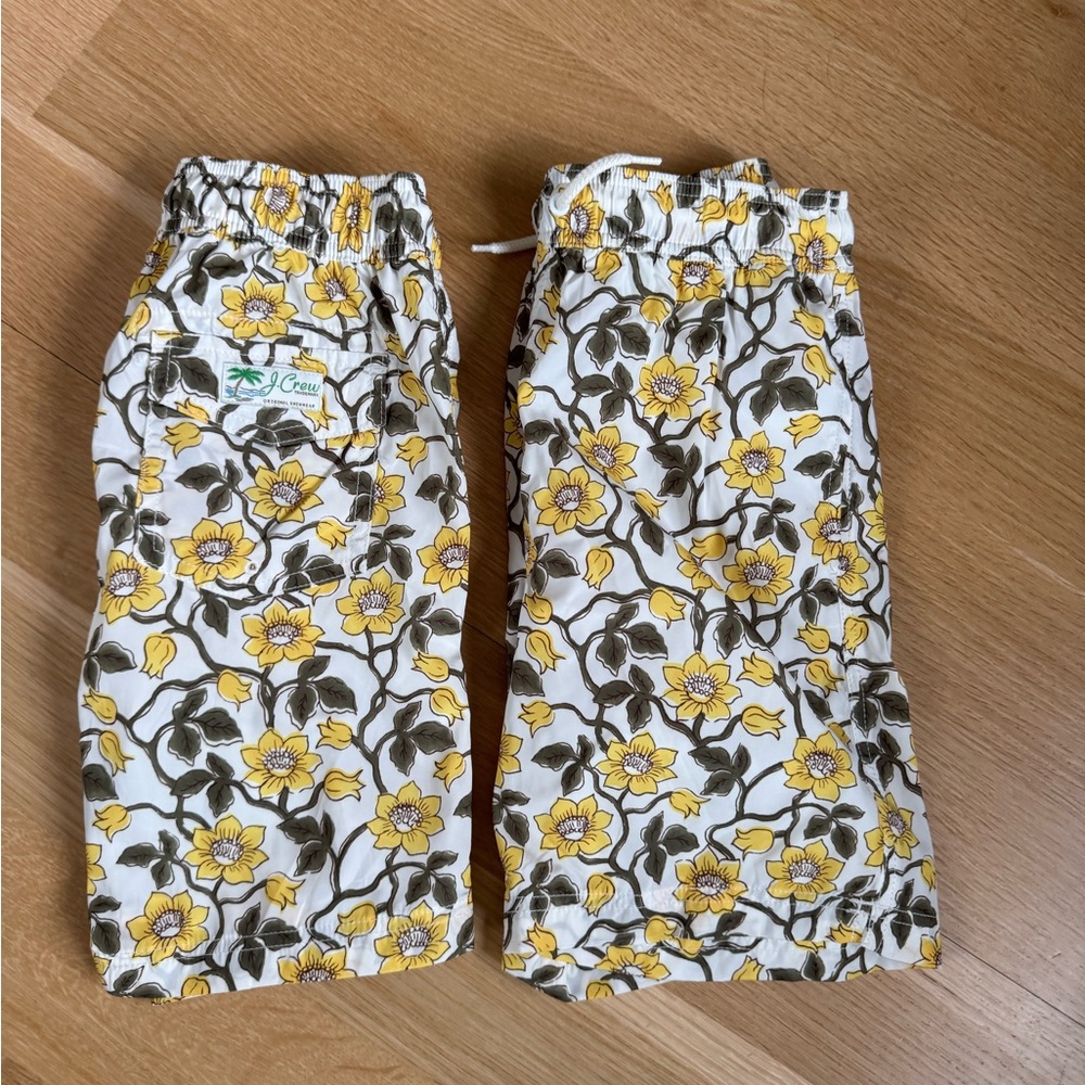 NWT boys swim trunks size 12